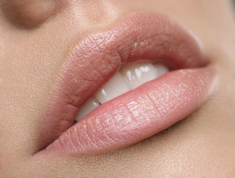 Easy Tips To Keep Your Lips Healthy & Fresh