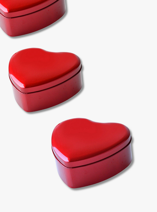 love heart tin